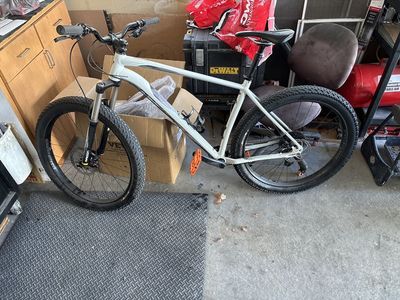 Specalized Fuse Comp 27.5