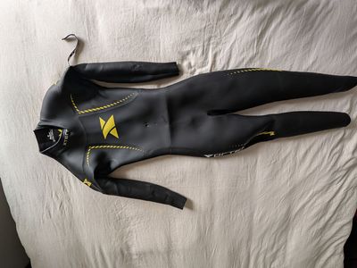 Men's Xterra Vortex Triathlon Wetsuit Size Medium