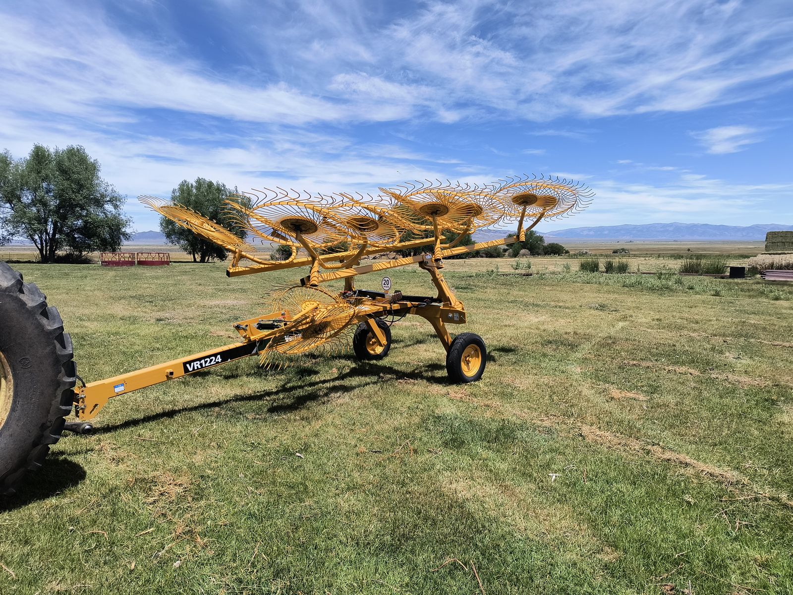 2024 Vermeer VR 1224 Hay Rake