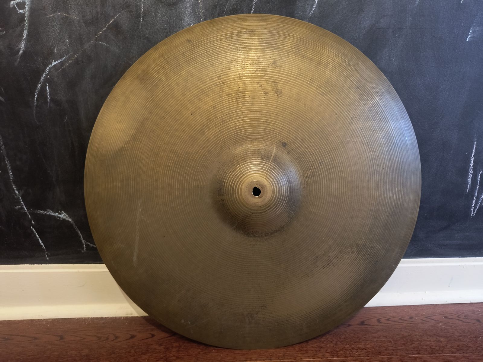 Vintage 1960s A Avedis Zildjian 22" Ride Cymbal 2685g