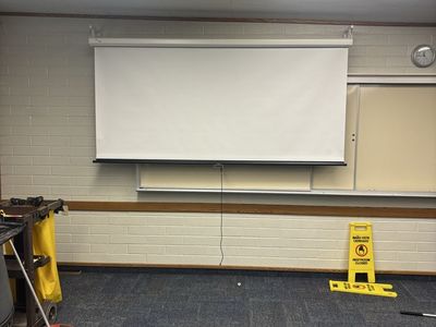 White Projector Screens