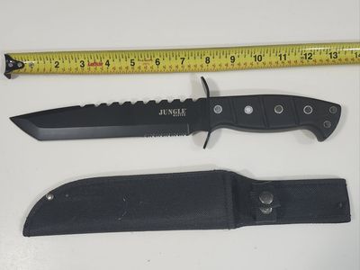 Fixed Blade Knives w/Sheath