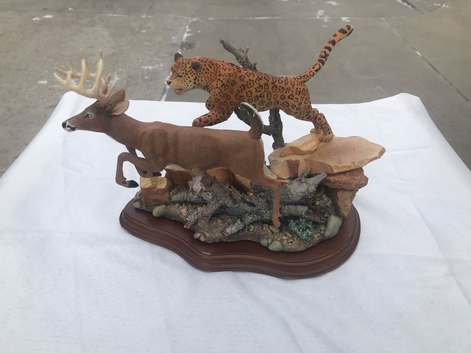 Danbury Mint Figure -- Jaguar -- FINAL STRIKE