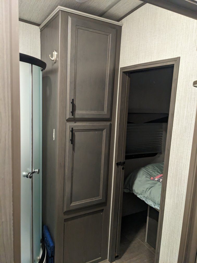 Main image 7