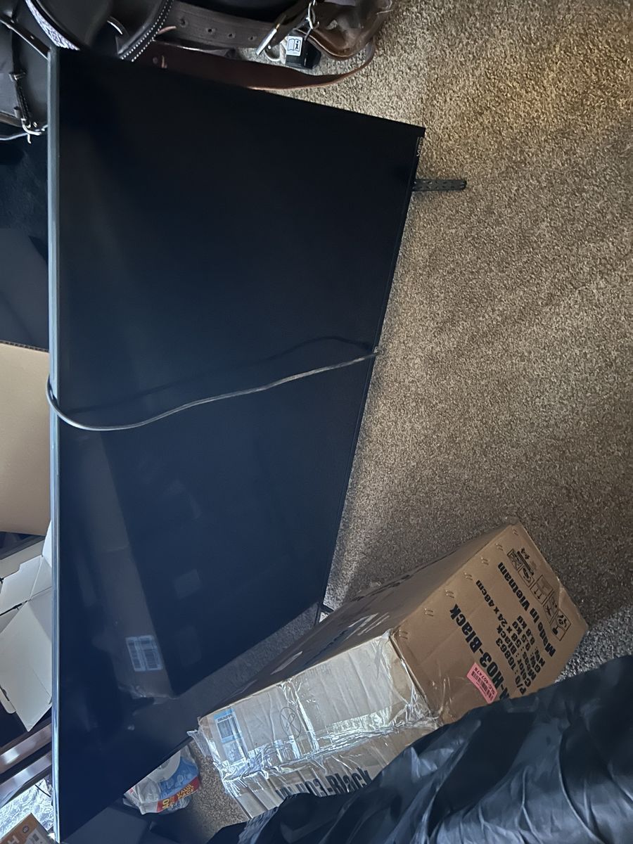 Vizio D55un-E1 55-inch Black LED TV - Great Condition