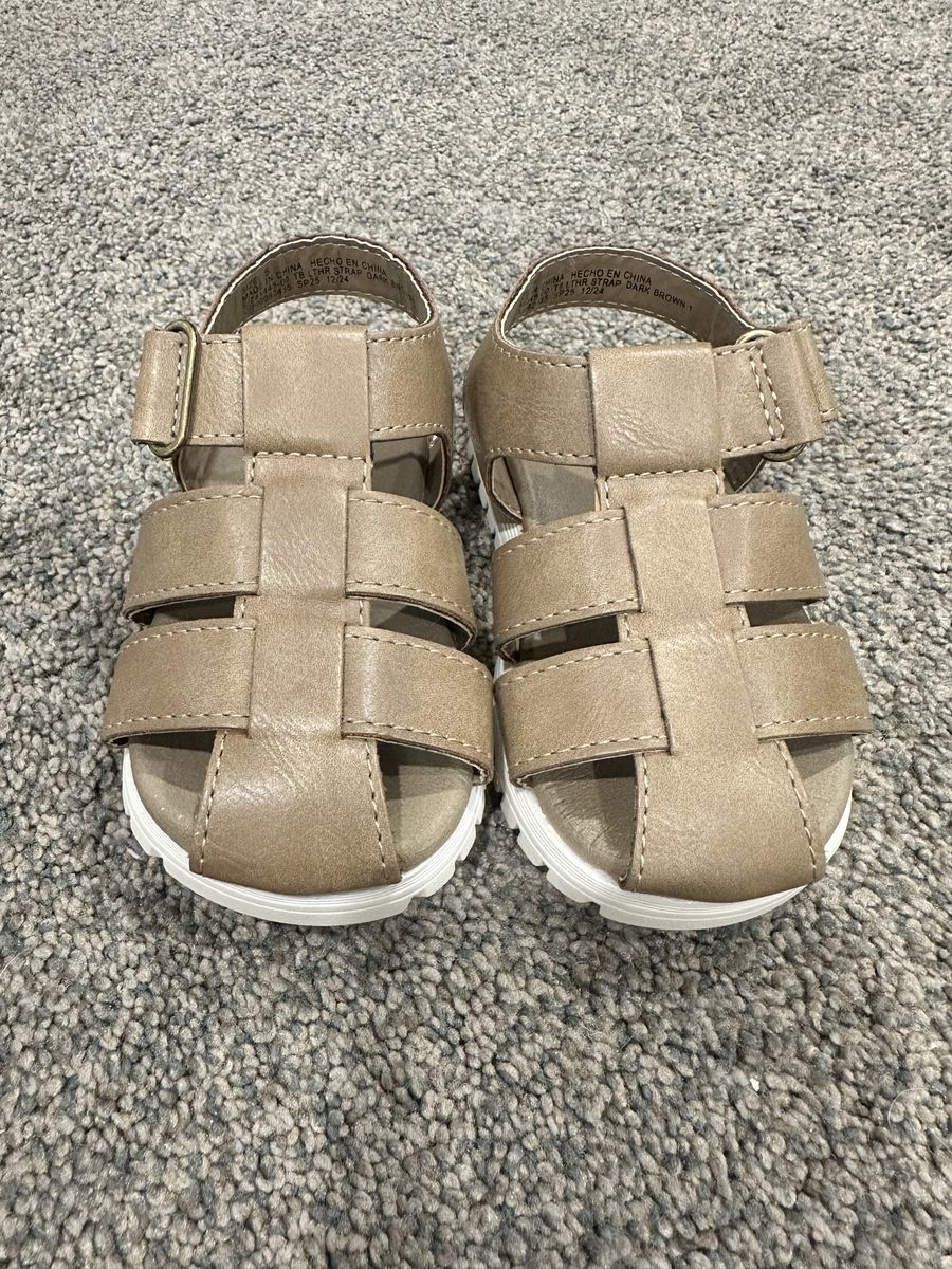 Baby Gap Boy Sandals Size 5