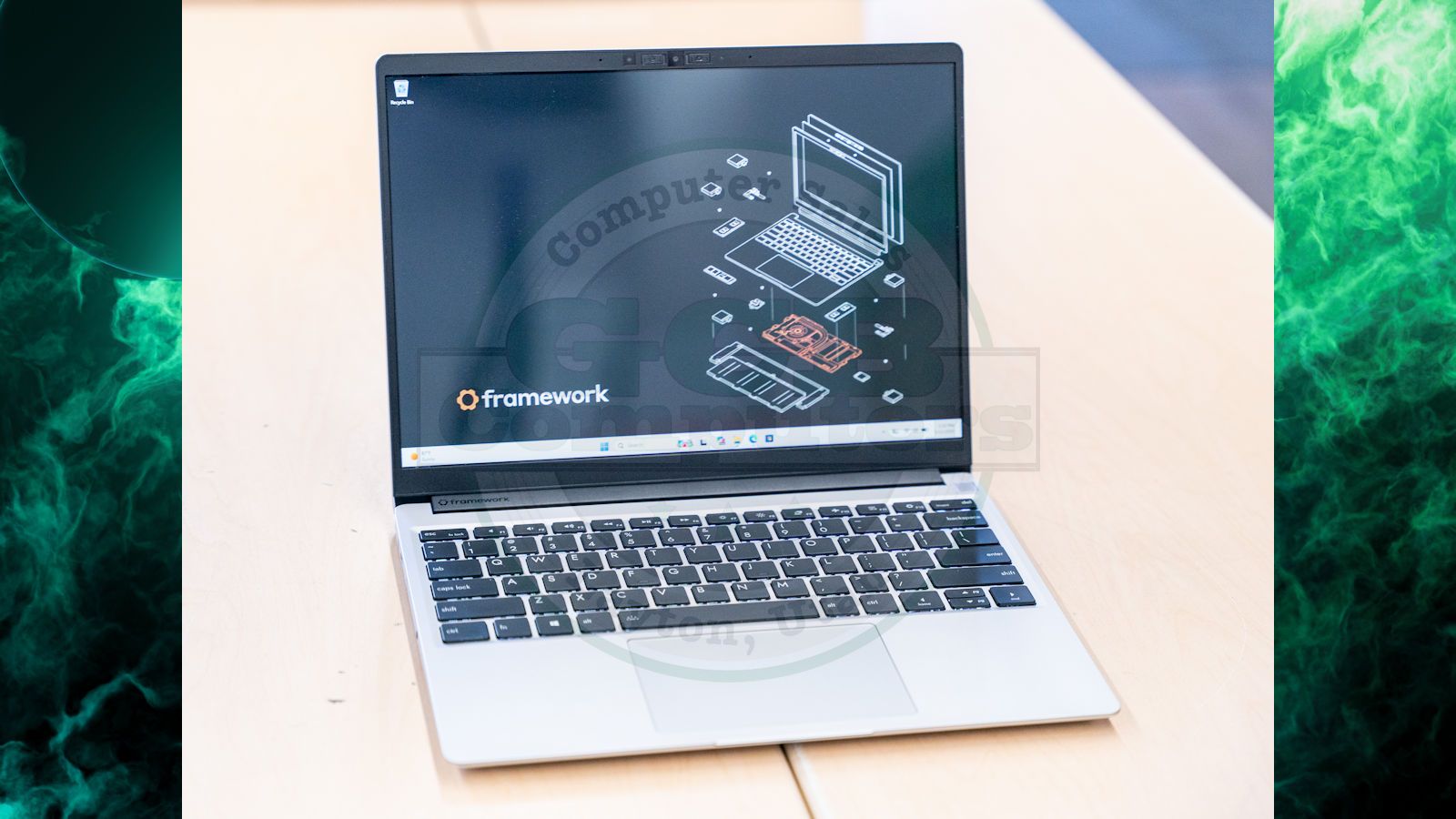 Framework 13 Laptop i5-1240P 512GB NVMe 32GB RAM Windows 11 Laptop
