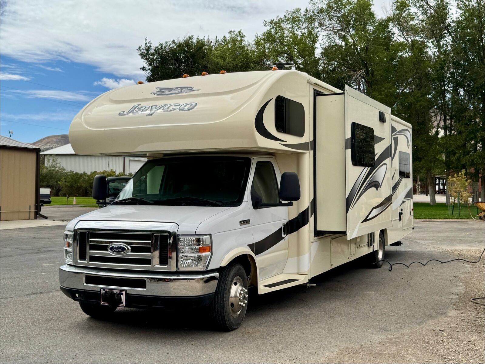 2016 31FS Jayco  RV