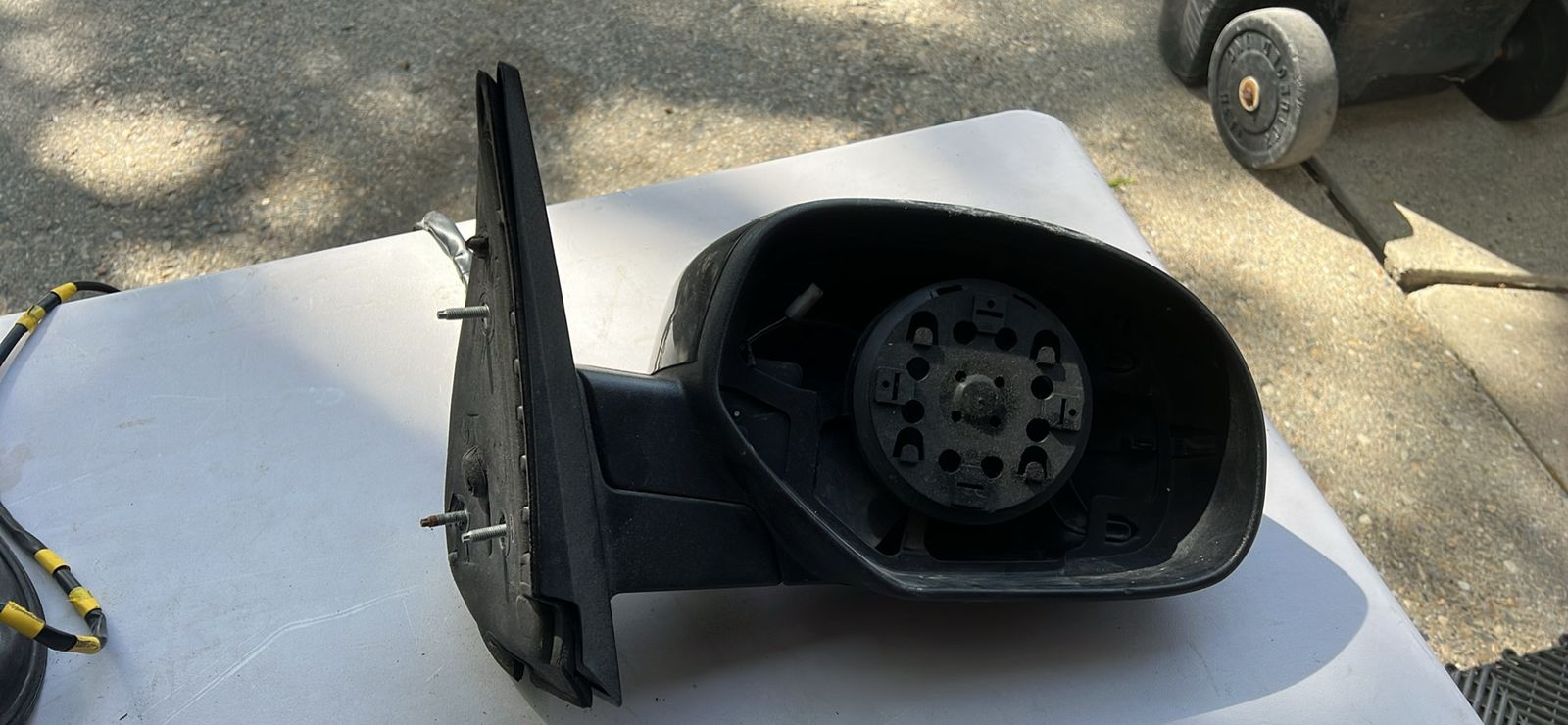 Replacement Side View Mirror Assembly - Used Auto Part