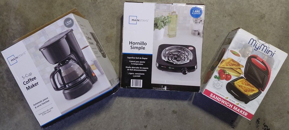 Campers Special - Mainstays Coffee Maker & Single Burner, and Nostalgia MyMini Sandwich Maker