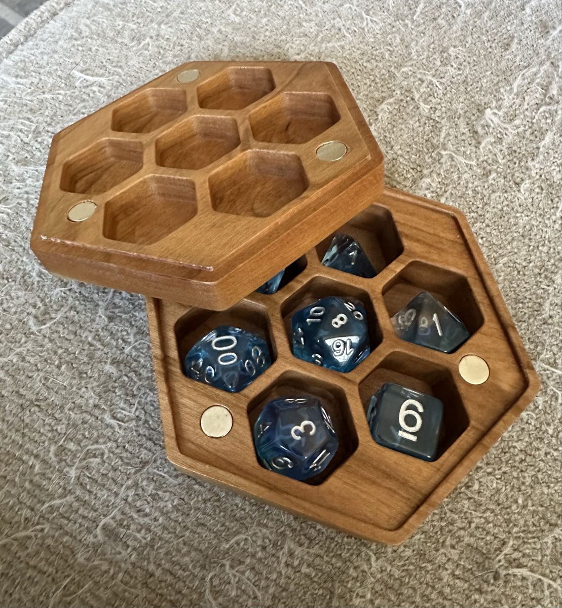 Handcrafted Hexagonal Wooden Dice Box with Magnetic Lid & Full 7-Piece D&D Dice Set