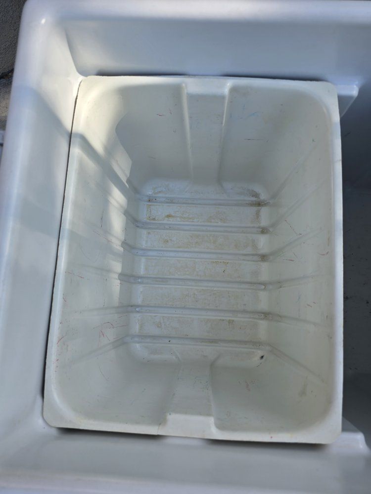 Main image 8