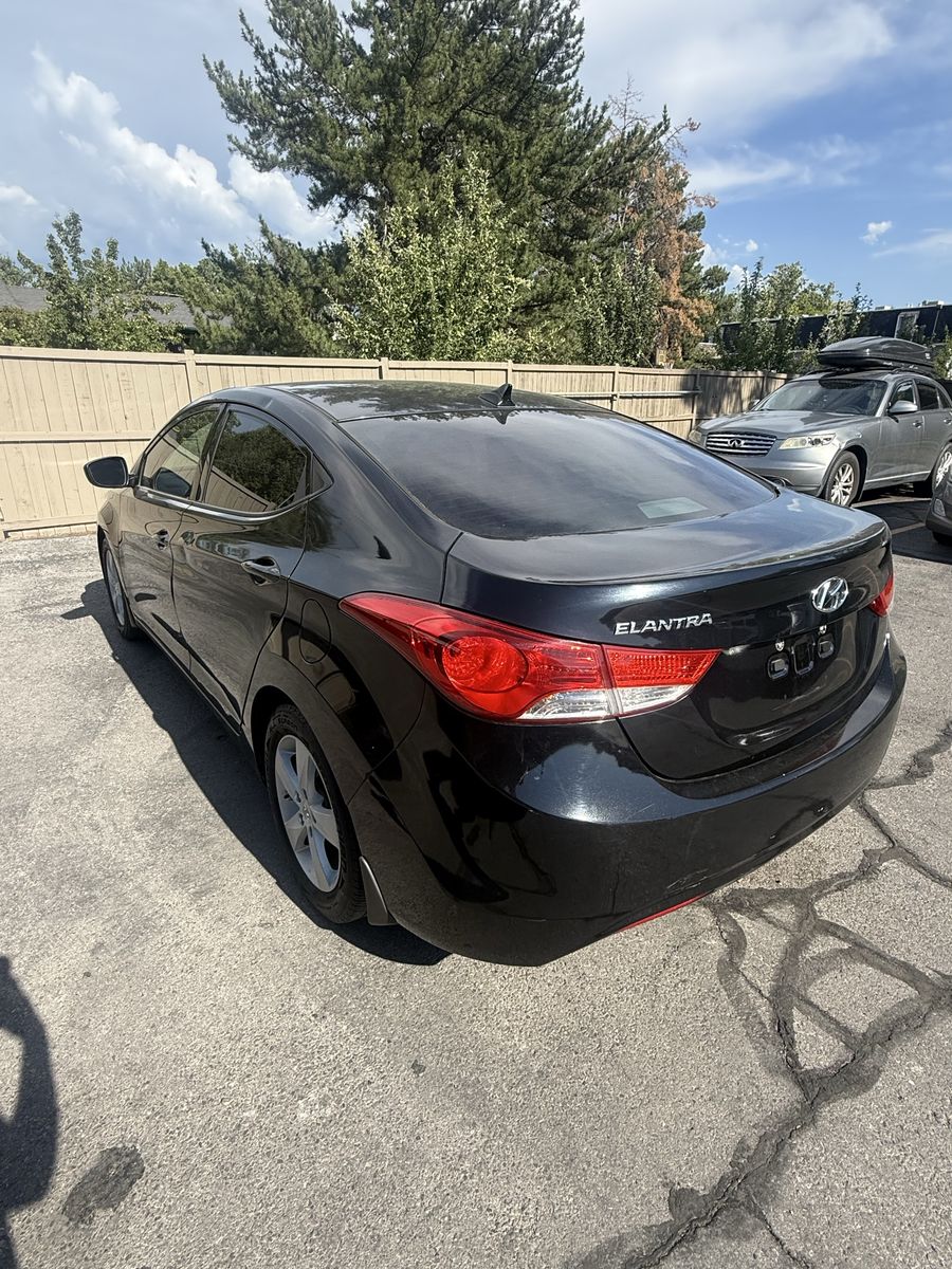 2013 Hyundai Elantra 