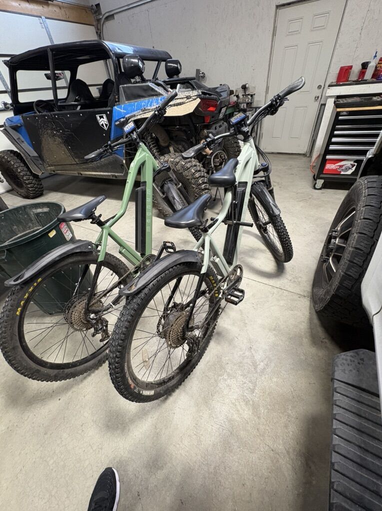 Peak T5 Ebike Light Grey One Left