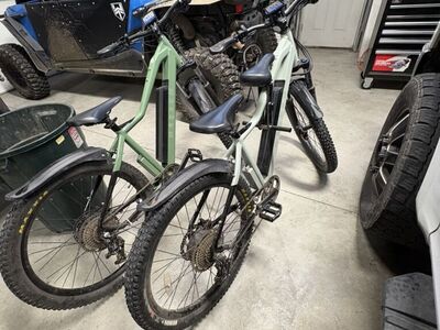 Peak T5 Ebike Light Grey One Left