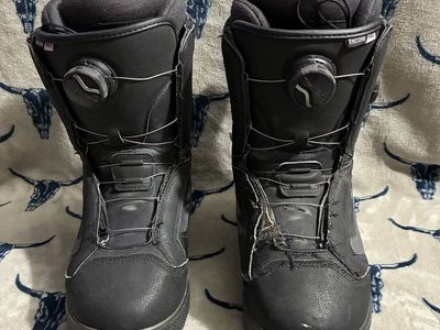 Vans Encore Pro Women’s 7.5 Snowboard Boots – BOA – Black