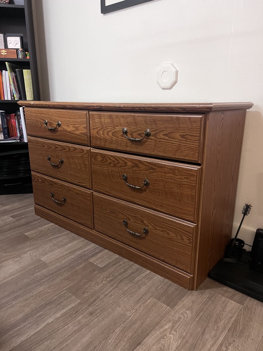 Wood Dresser