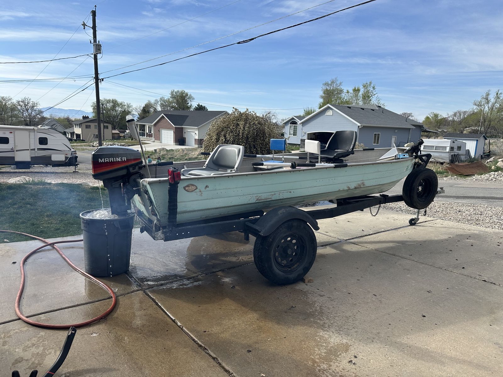 1969 MirroCraft 14’ Aluminum Fishing Boat