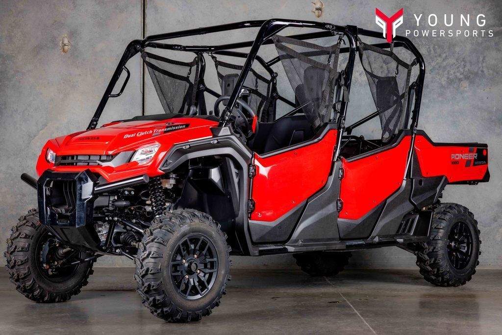 2025 Honda Pioneer 1000-6 Deluxe Crew