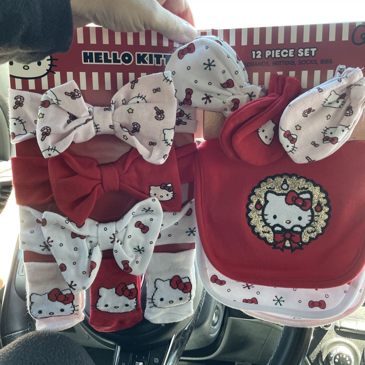 HELLO KITTY 12 PIECE SET HEADBANDS,MITTENS,SOCKS