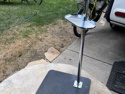 Park Tools Heavy Duty Bicycle Repair Stand with Weighted Base and Tool Tray