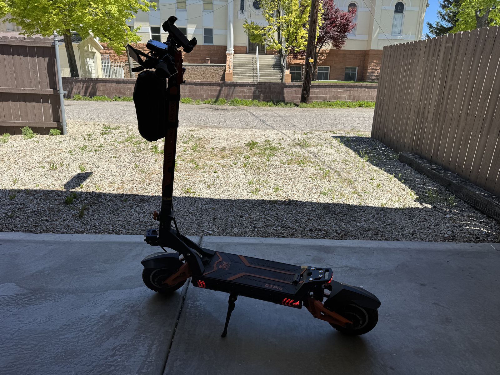 Kukirin G3 Pro Electric Scooter Like New