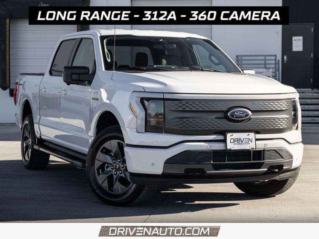 2023 Ford F-150 Lightning XLT