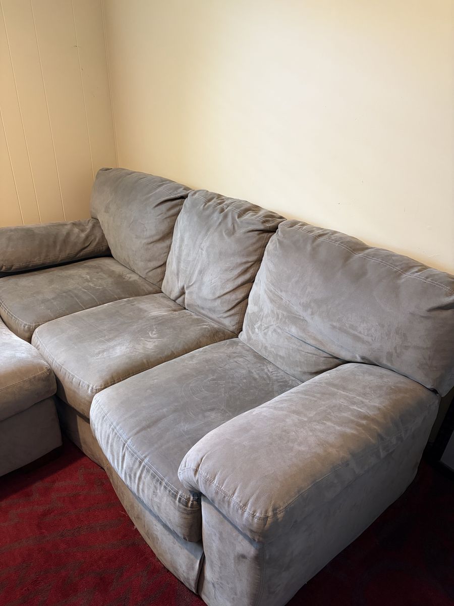 Main image 3