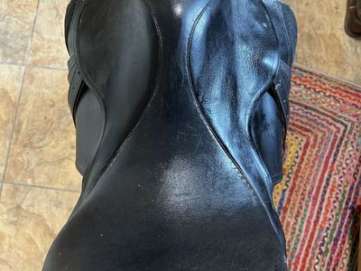 various saddles for sale