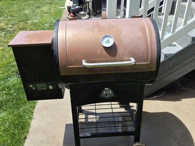 Pit boss smoker
