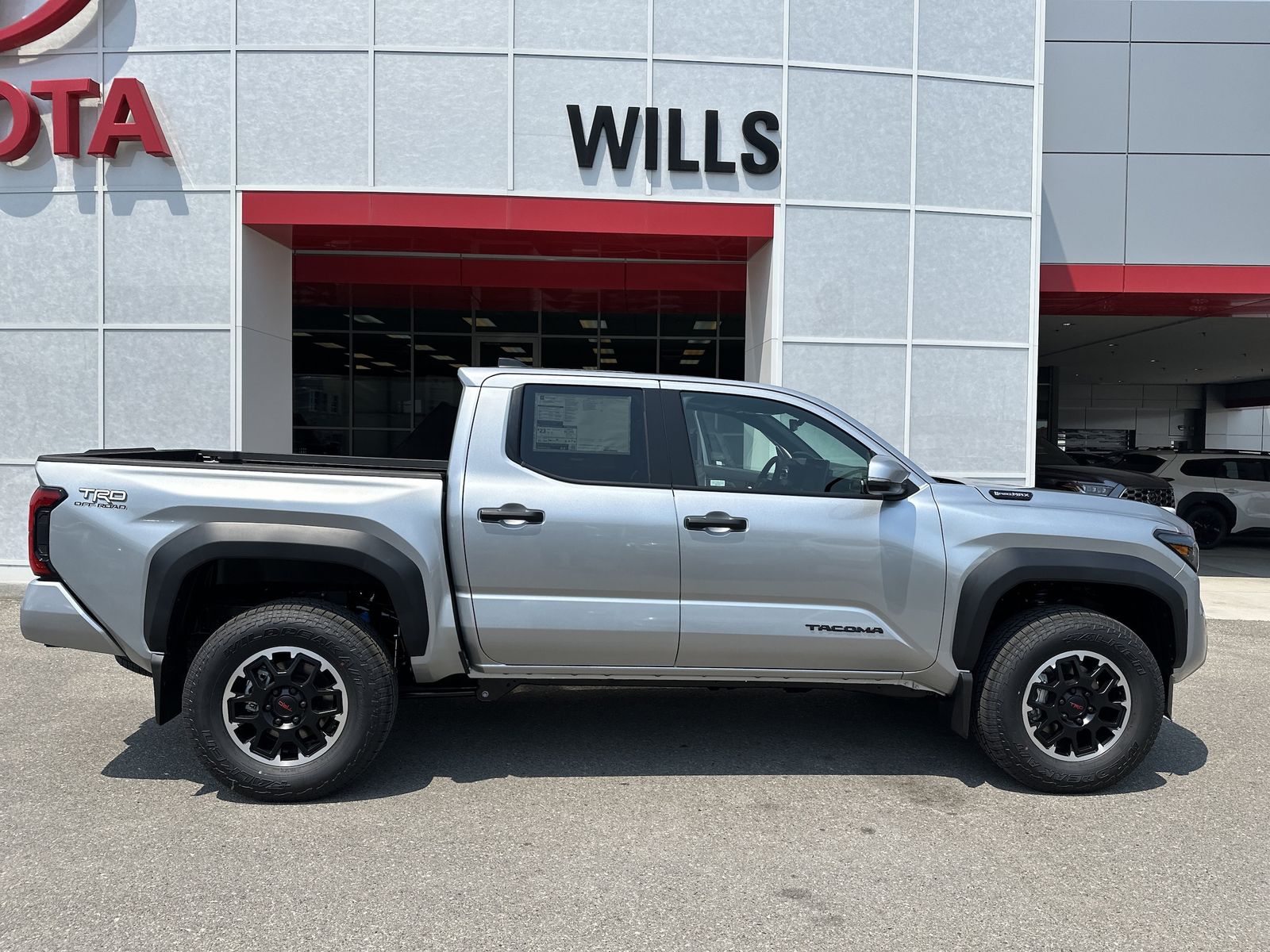 2026 Toyota Tacoma TRD Off-Road HV