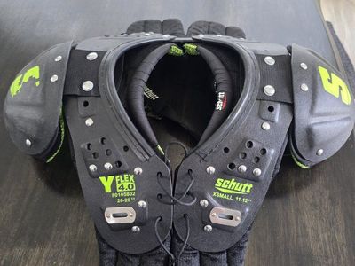 Schutt Y-Flex 4.0 Youth Football Shoulder Pads - Extra Small (XS) 11-12" / 26-28"