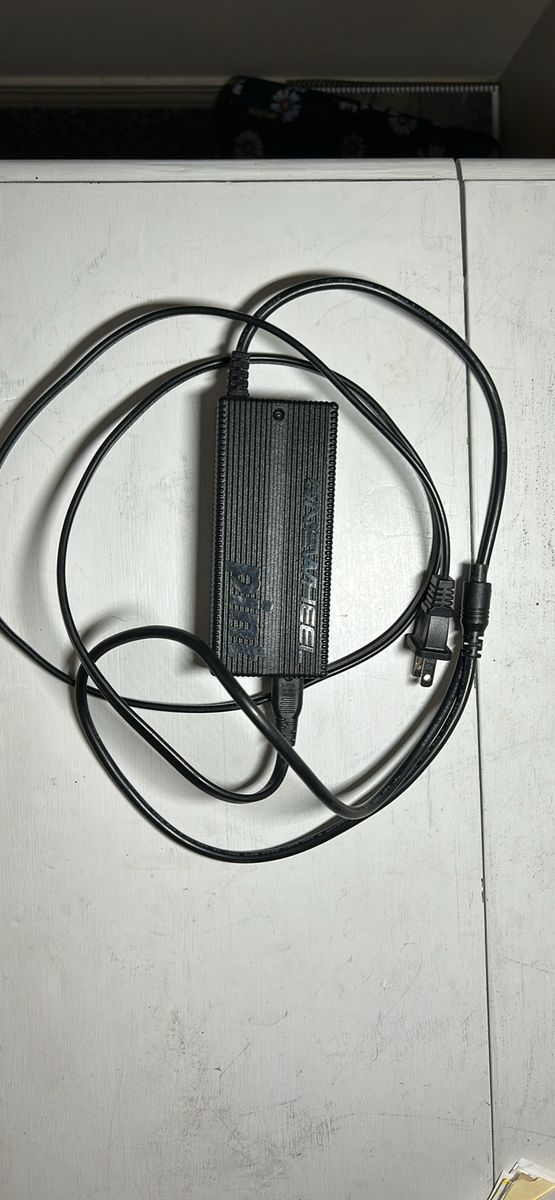 Main image 6