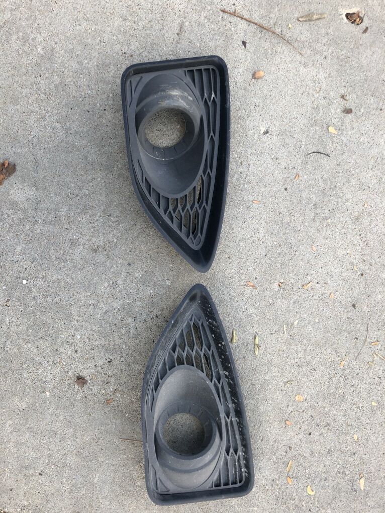 Fog Light Trim 2010 Ford Fusion Hybrid