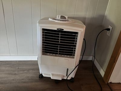 Bonaire Portable (Swamp Cooler) with Wheels