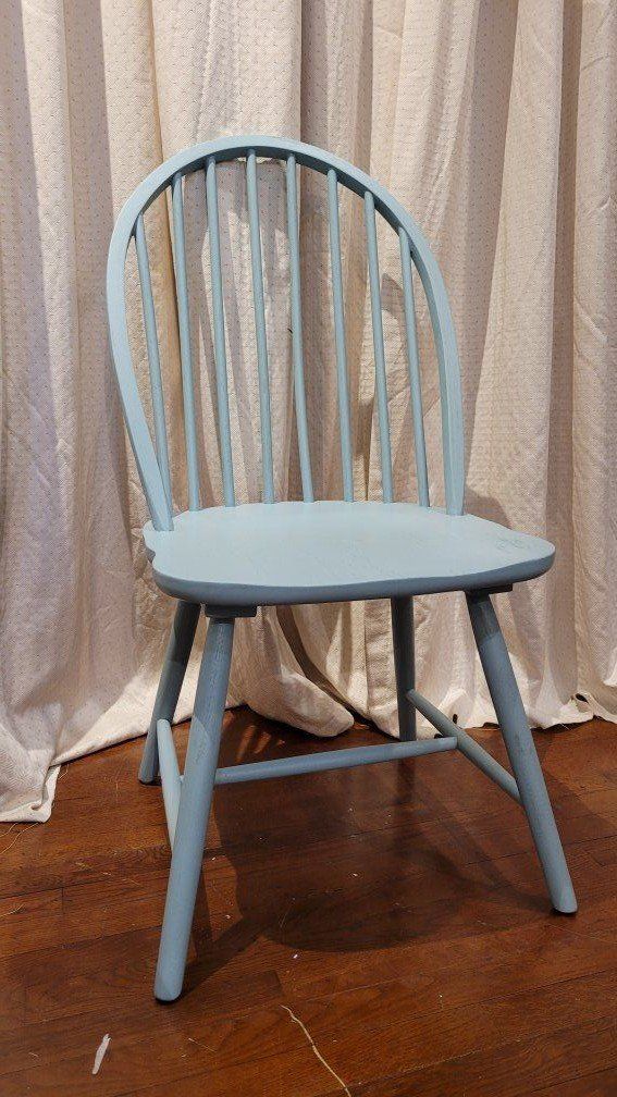 4 Chairs