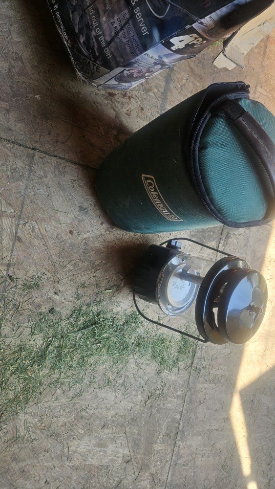 Coleman Propane Camping Lantern with Green Soft Carrying Case