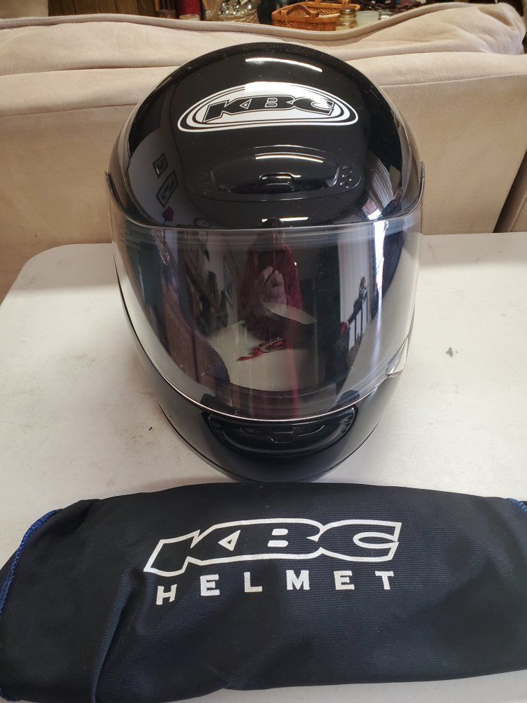 XXL KBC Full Face Motorcycle Helmet Gloss Black with Storage Bag