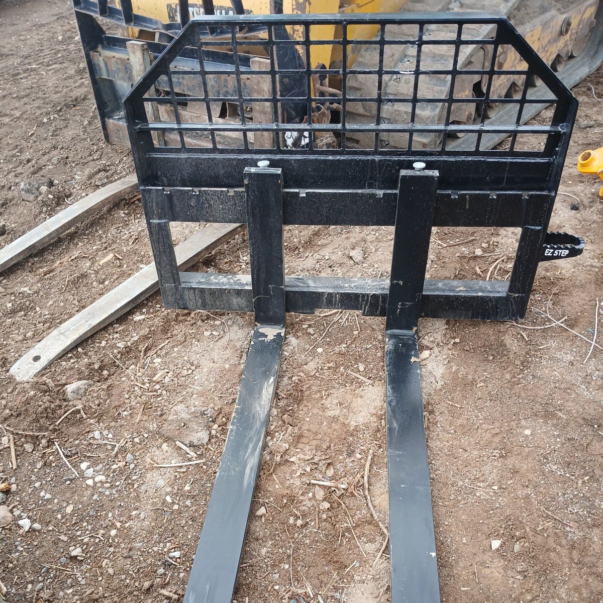 Skid steer forks brand new