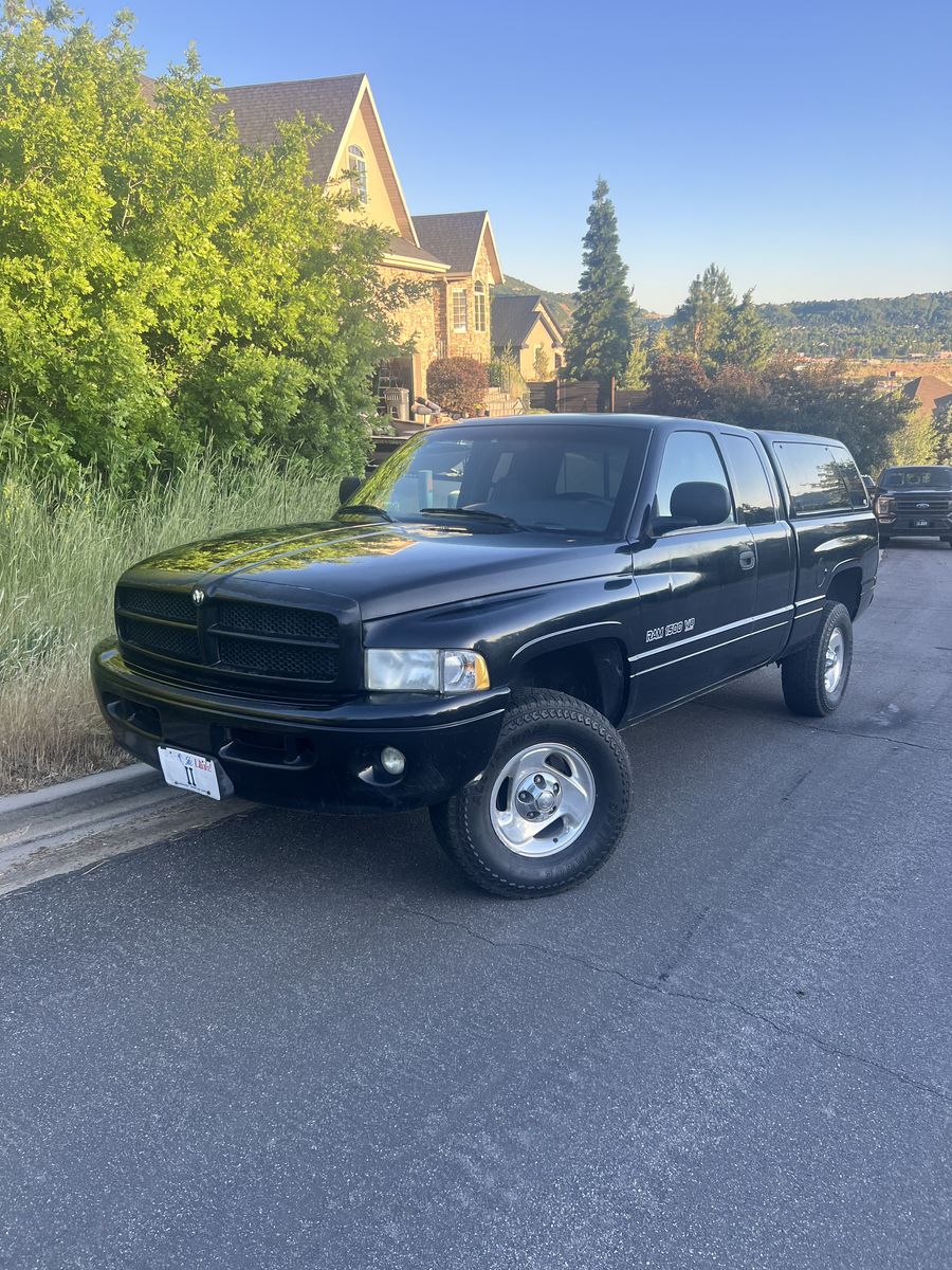 1999 Dodge Ram 1500 ST
