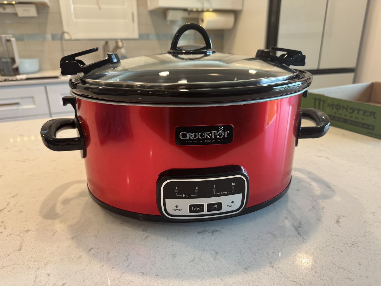 Crock-Pot SCCPVLR609-R 6-Quart Programmable Slow Cooker with Lid Latch - Red