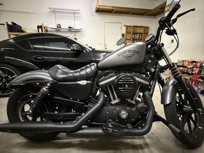 2016 Harley Sportster Iron 883