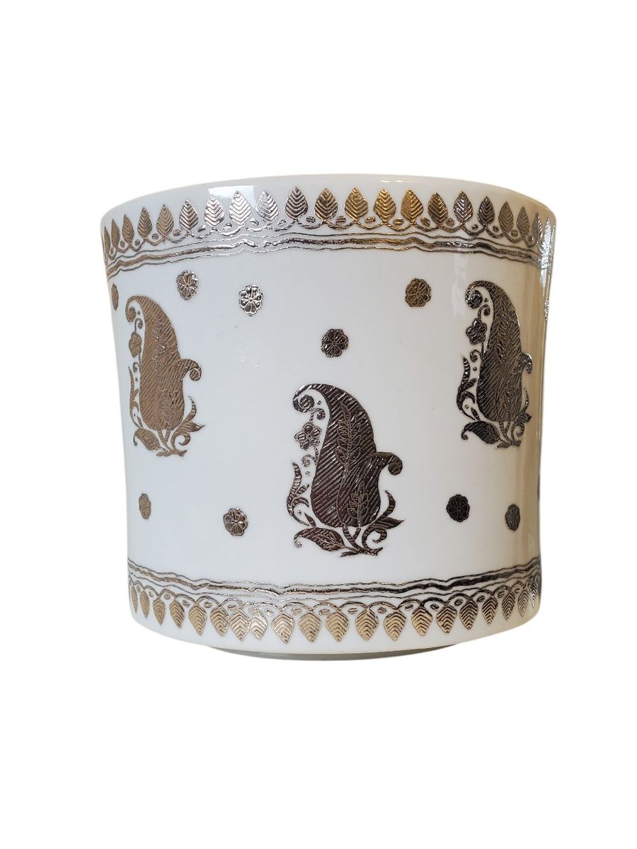 Fabienne Jouvin Paris Fine Art Porcelain Cachepot