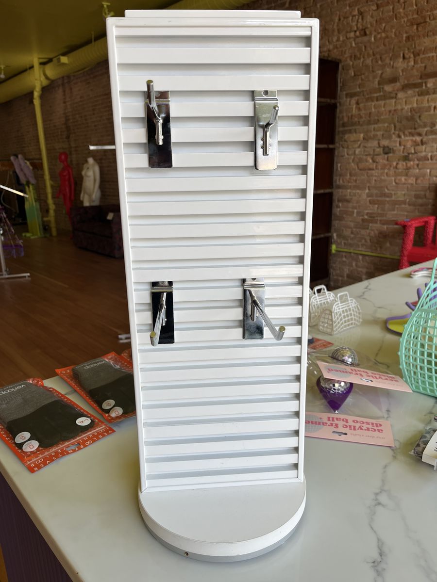 Countertop Slatwall Display with Rotating Base