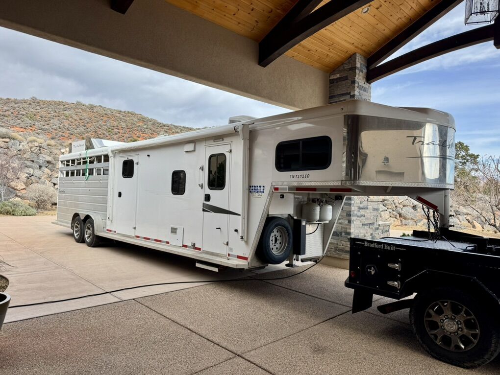 2020 Trails West LQ Stock Combo Horse Trailer