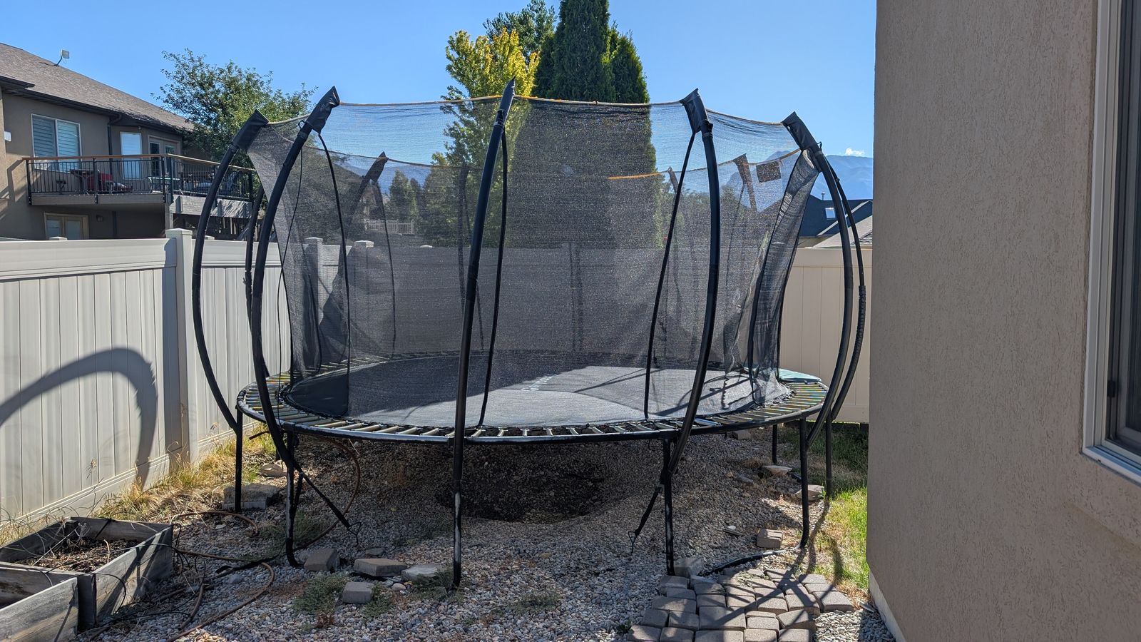 14ft Skybound USA Enclosed Trampoline - Includes brand-new mat
