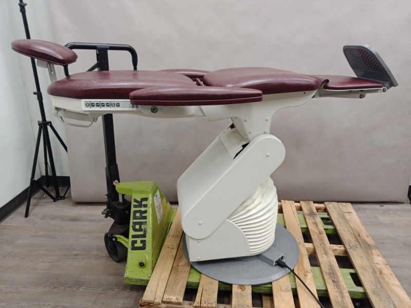 Global Surgical MaxiSelect S280000 Power Exam Chair -Swivel Base