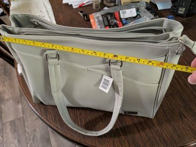 Bella Russo Ladies purse brand new, 17x13x8