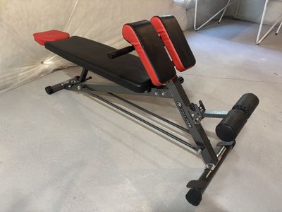 Finer Form FF-600R Adjustable Multi-Functional Decline Bench for Abs & Hyperextension