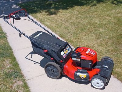 Troy-Bilt TB230 Self Propelled Mower